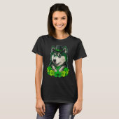 T-shirt Green shamrock on St Patricks Day Alaskan Malamute (Devant entier)