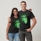 T-shirt Green Tongue & Lips Shamrock St Patrick's Day Girl (Unisexe)
