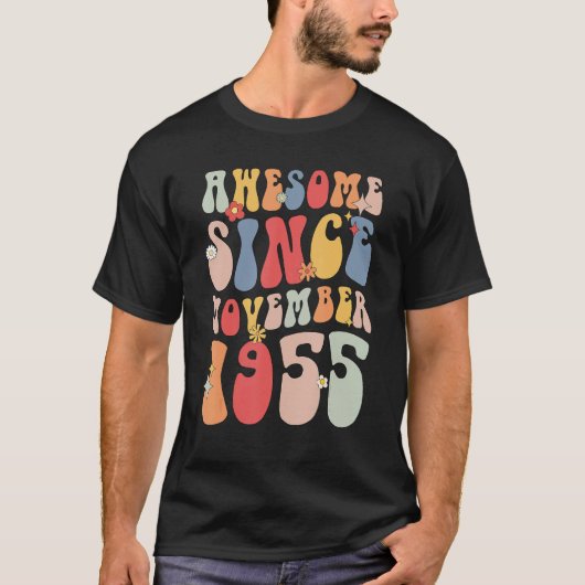 T-shirt Groovy Awesome Since November 1955 Retro 67th (Devant)