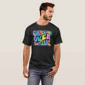 T-shirt Groovy Compassion au-delà de la conformité Thérapi (Devant entier)