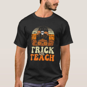 T-shirt Groovy Halloween Trick Or Teach Retro Coiffure Déc