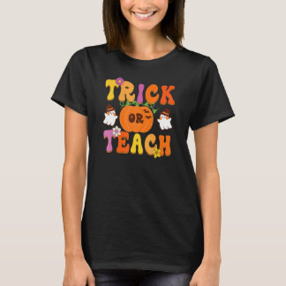 T-shirt Groovy Trick Or Teach  Teacher Halloween Costume