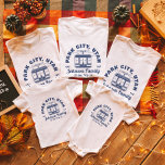 T-shirt Groupe de jumelage de voyage de ski personnalisé<br><div class="desc">Créez des souvenirs durables avec notre chemise Ski Trip personnalisée pour les familles, les amis ou les groupes. Personnalisez avec votre nom de famille ou les détails de votre voyage de groupe pour en faire le vôtre. Idéal pour les amateurs de ski et les amateurs de souvenirs de vacances d'hiver,...</div>