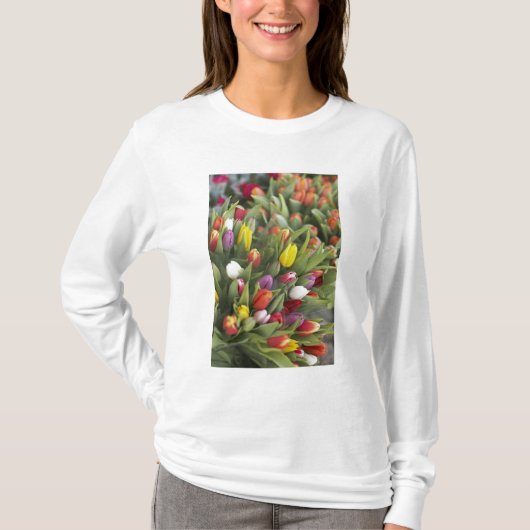 T-shirt Groupes de tulipes colorées (Devant)
