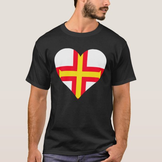 T-shirt Guernsey Flag Heart Guernsey  Love Guernsey (Devant)