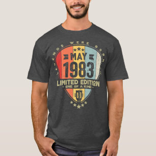 T-shirt Guitar PickLegends Est Né En Mai 1983 Guitar Pr