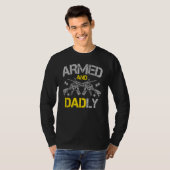 T-shirt Gun American Flag  Armed And Dadly  Deadly Fathers (Devant entier)