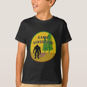 T-shirt habillement de sasquatch de camp