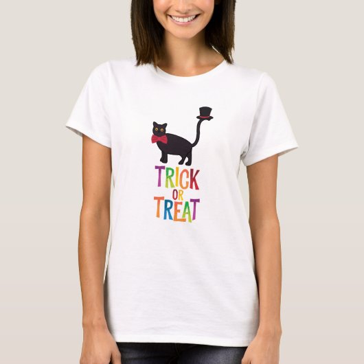 T-shirt Halloween de chats noirs ou de traitements (Devant)