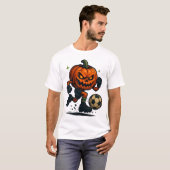 T-shirt Halloween Scary Pumpkin Showing Soccer Skills Spoo (Devant entier)