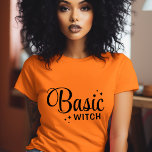 T-shirt Halloween sorcière de base<br><div class="desc">Montrez votre sens éffrayant de l'humour avec ces t-shirts et sweatshirts d'Halloween personnalisés, avec un graphisme de texte "Basic Witch" rétro branché. Personnalisez avec votre choix de polices et de couleurs pour une touche unique sur un look Halloween classique. Parfait pour les visites de patch citrouille, les fêtes d'Halloween, ou...</div>