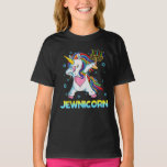 T-shirt Hanoukka Dabbing Unicorn Jewnicorn Chanukah Juif<br><div class="desc">Prenez ce T-shirt Hanoukka drôle comme cadeau Hanoukka ou cadeau pour votre ami juif ou membre de la famille ! Épluchez votre rêve pour 8 nuits extraordinaires en portant cette tenue juive moche de pyjama de Noël et portez une chemise Hannukah! hannukah pour enfants</div>