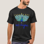 T-shirt Hanoukka Peacock Menorah Chanukah juif<br><div class="desc">Pajamas juifs de Hanoukka Peacock Menorah Chanukah</div>