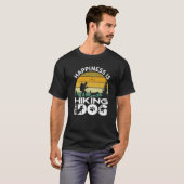 T-shirt Happiness Is Hiking With My Dog Funny Hiker (Devant entier)