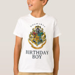 T-shirt Harry Potter | Hogwarts - Birthday Boy<br><div class="desc">Célébrez l'anniversaire de votre enfant avec cette chemise d'anniversaire de Hogwarts. Personnalisez en ajoutant votre texte personnalisé !</div>