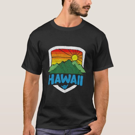 T-shirt Hawaii Mountain Et Rainbow Sky Beach (Devant)