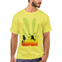 Hélicoptère et coucher du soleil