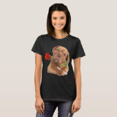 T-shirt Heureuse Sainte-Valentin de chien Rose de cadeaux  (Devant entier)