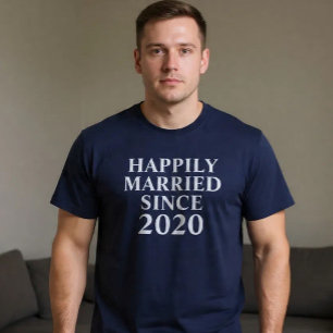 T-shirt Heureusement Mariés Depuis Couples Personnalisés