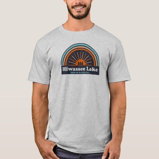 T-shirt Hiwassee Lake North Carolina Arc en ciel (Devant)