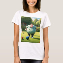 Homme joyeux joueur de boules sur gazon,