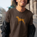 T-shirt Hongrois Vizsla race Chien Silhouette<br><div class="desc">Cette chemise en silhouette Vizsla est disponible dans une variété de styles de t-shirts pour hommes, femmes, enfants et bébés. Silhouette de chien orange brûlé. Un cadeau cool pour les amateurs hongrois de Vizsla pour toute occasion. Jenn’s Doodle World vous offre des vêtements et des cadeaux de chiens de races...</div>