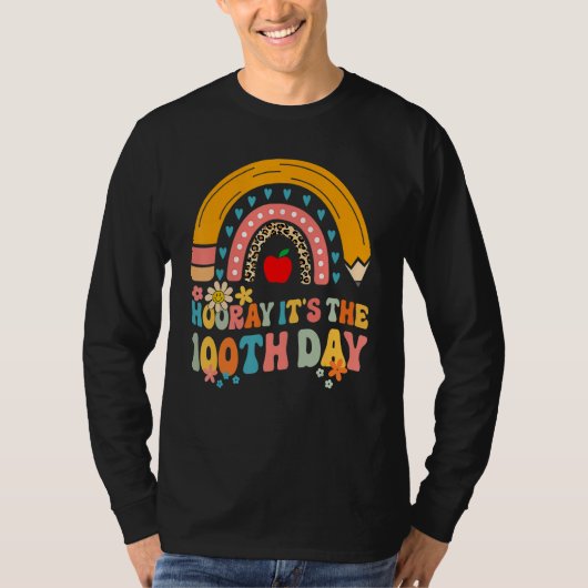 T-shirt Hooray It's The 100th Day Groovy Rainbow 100 Days  (Devant)