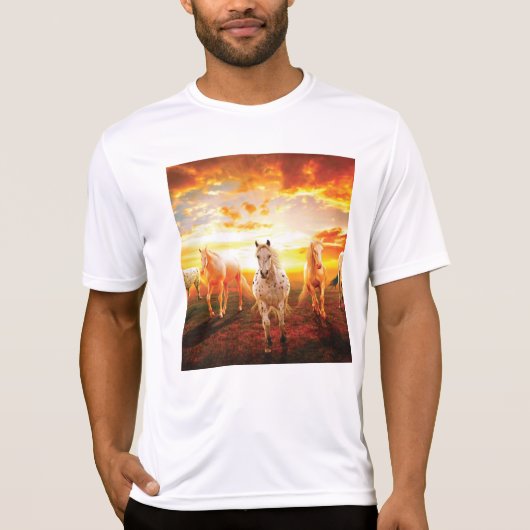 T-shirt Horses at sunset throw pillow (Devant)