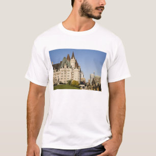 T-shirt Hôtel Chateau Laurier à Ottawa, Ontario, Canada 2