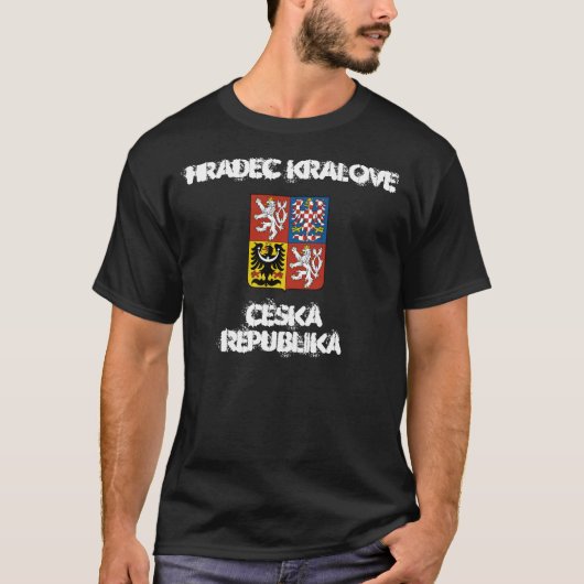 T-shirt Hradec Kralove, République Tchèque avec le manteau (Devant)