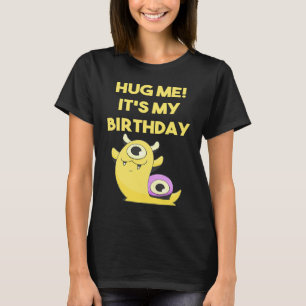 T-shirt Hug Me C'est mon anniversaire Dinosaure Alien Anni