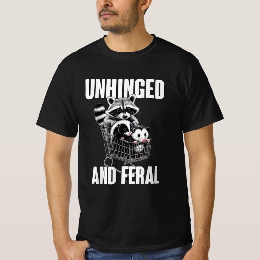 T-shirt Humor Unhinged And Feral Raccoon Cowboy Trash  (Devant)