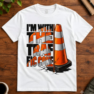 T-shirt Humour d'Halloween Je Suis Avec La Fête du Cône de