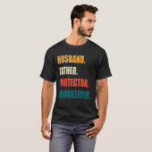T-shirt Husband Father Protector Bookkeeper (Devant entier)