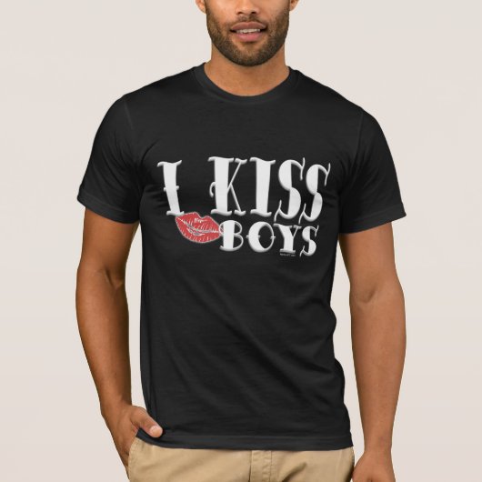 T-shirt I Kiss Boys (Dark) (Devant)