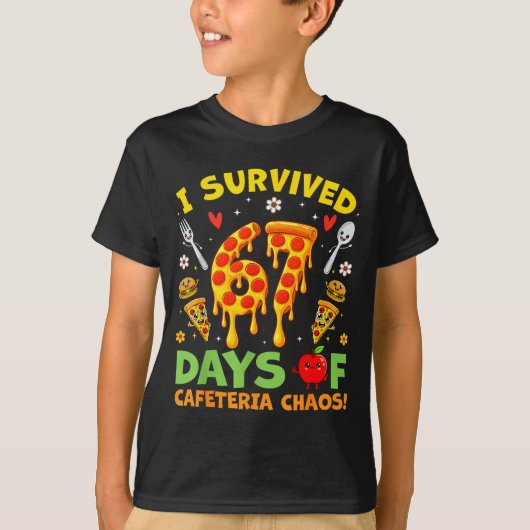 T-shirt I Survived 67 Days Of Cafeteria Chaos Funny Boy Gi (Devant)