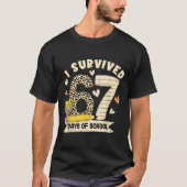 T-shirt I Survived 67 Days Of School Funny Leopard Student (Devant)