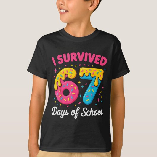 T-shirt I Survived 67 Days Of School Funny Meme Teacher St (Devant)