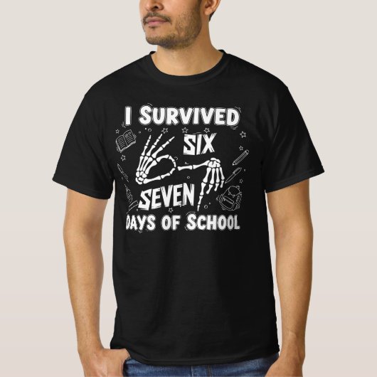 T-shirt I Survived 67 Days of School | Funny Skeleton Meme (Devant)