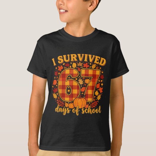 T-shirt I Survived 67 Days Of School Funny Teacher Student (Devant)