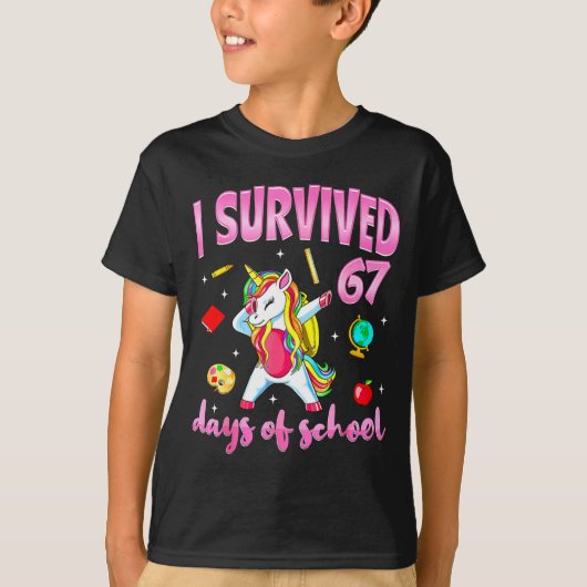 T-shirt I Survived 67 Days Of School Unicorn Dabbing Teach (Devant)