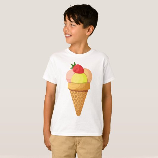 T-shirt Ice cream scoops and strawberry in waffle cone (Devant entier)