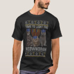 T-shirt Il Est Temps D'Éclairer Le Meownorah Cat Menorah U<br><div class="desc">Il Est Temps D'Éclairer Le Chat Meownorah Menorah Ugly Chanukah.</div>