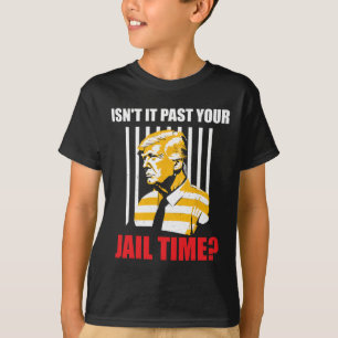 T-shirt Il passe votre temps de prison drôle Sarcastique a