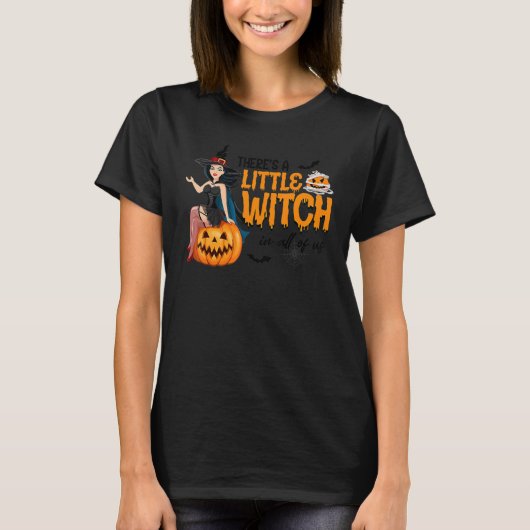 T-shirt Il y a une petite sorcière dans toute l'Halloween  (Devant)