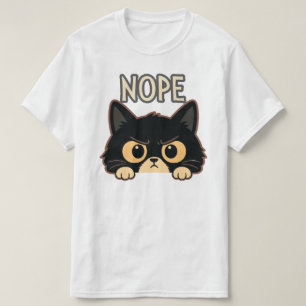 T-shirt Illustration de chat noir drôle qui ne regarde pas
