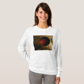 T-shirt Illustration d'un Jupiter chaud appelé HD 149026b (Devant entier)