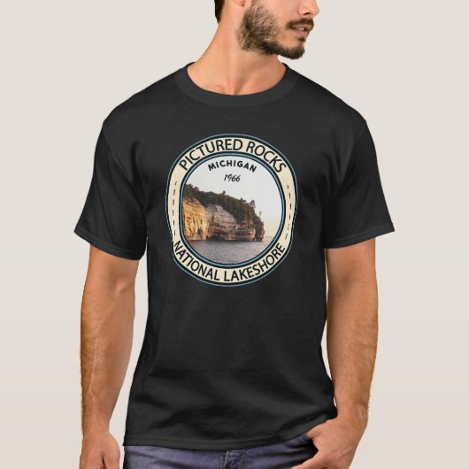 T-shirt Image de Rocks National Lakeshore Michigan Badge (Devant)