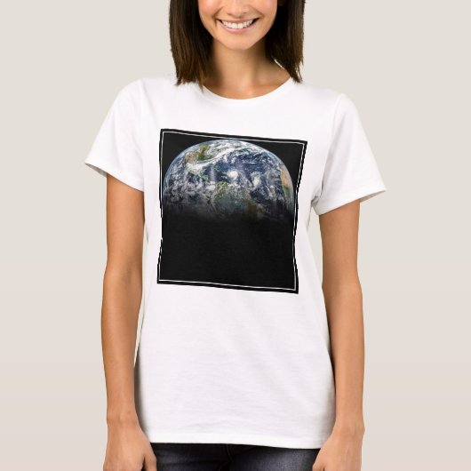 T-shirt Image Mosaïque De La Planète Terre Avec 3 Ouragans (Devant)