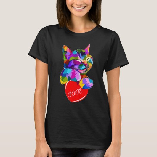 T-shirt Image of kitten holding heart. (Devant)